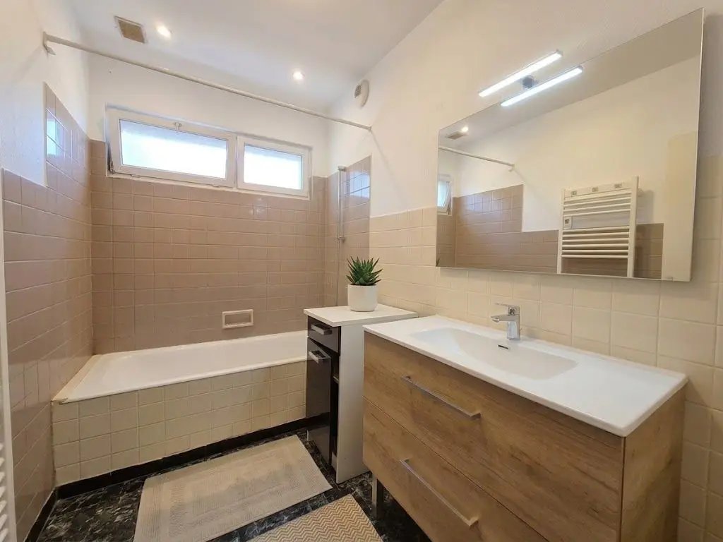 Appartement à vendre, 56m², Publier