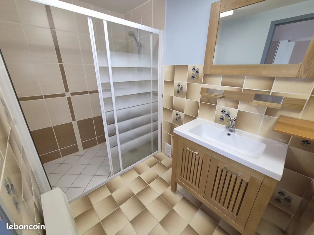 Maison à vendre, 105m², Laval