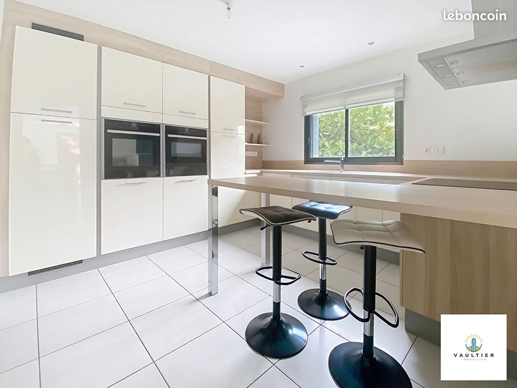 Maison à vendre, 162m², Ploemeur