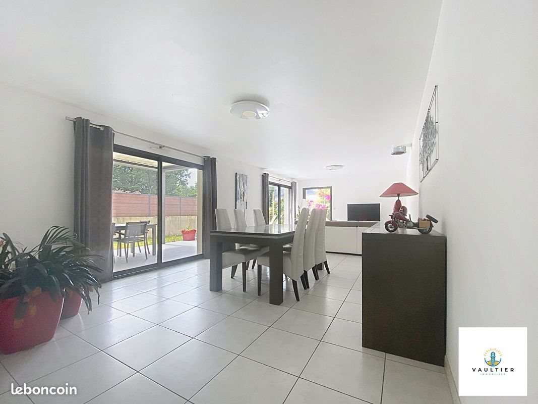 Maison à vendre, 162m², Ploemeur