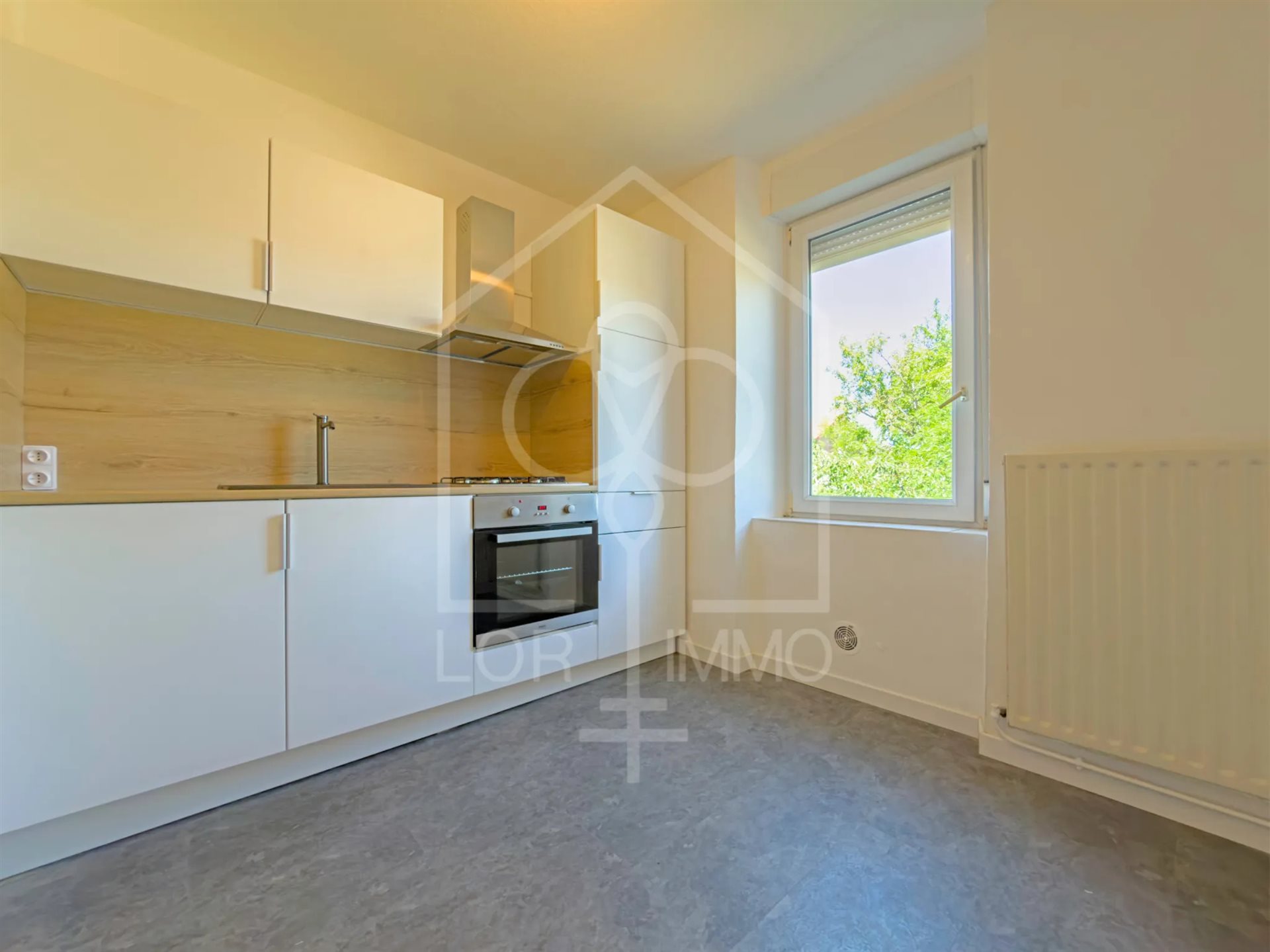 Appartement à vendre, 80m², Montois-la-Montagne