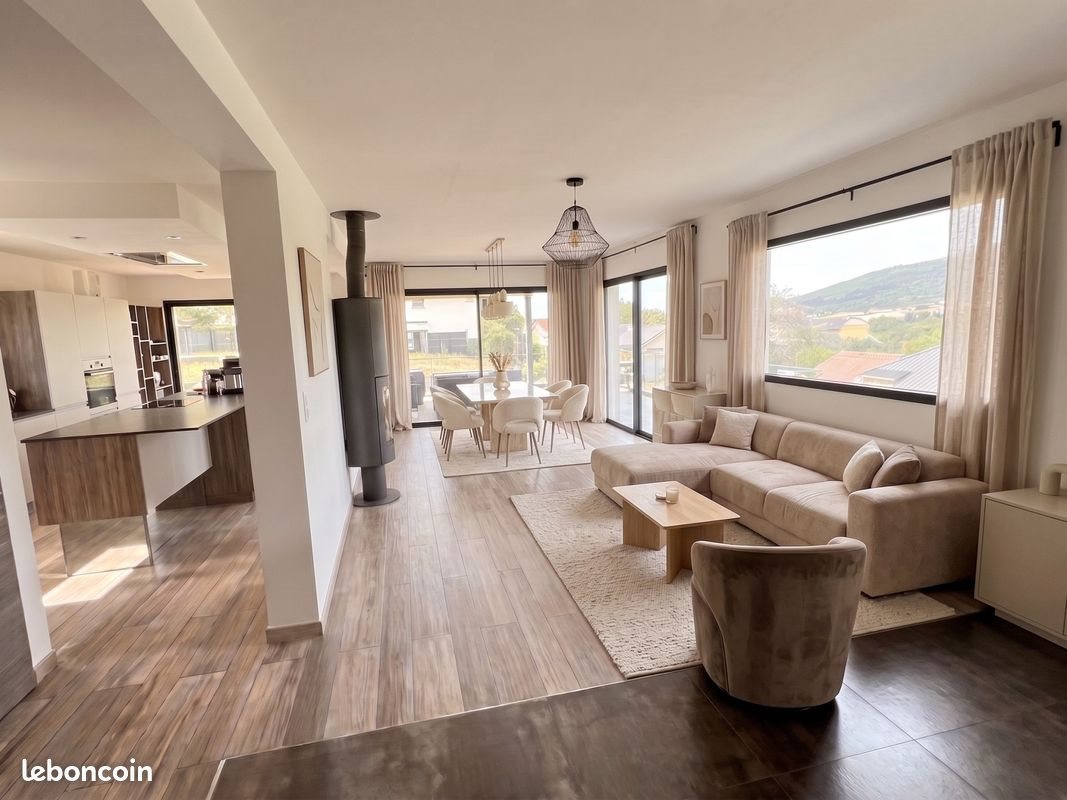 Maison à vendre, 185m², Menthonnex-en-Bornes