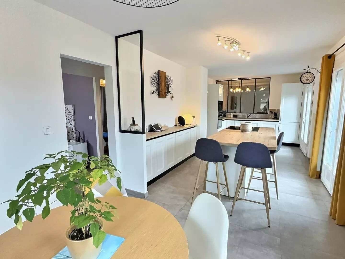 Maison à vendre, 233m², Divonne-les-Bains