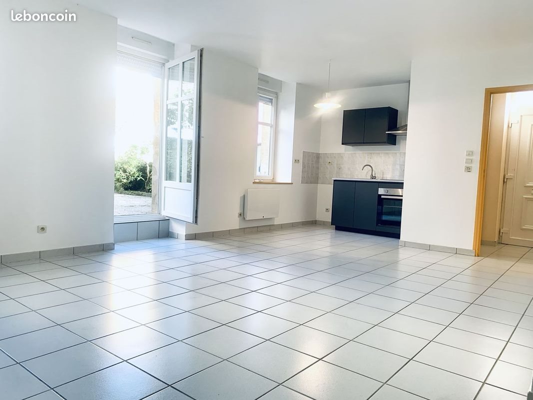 Appartement à louer, 62m², Réhon
