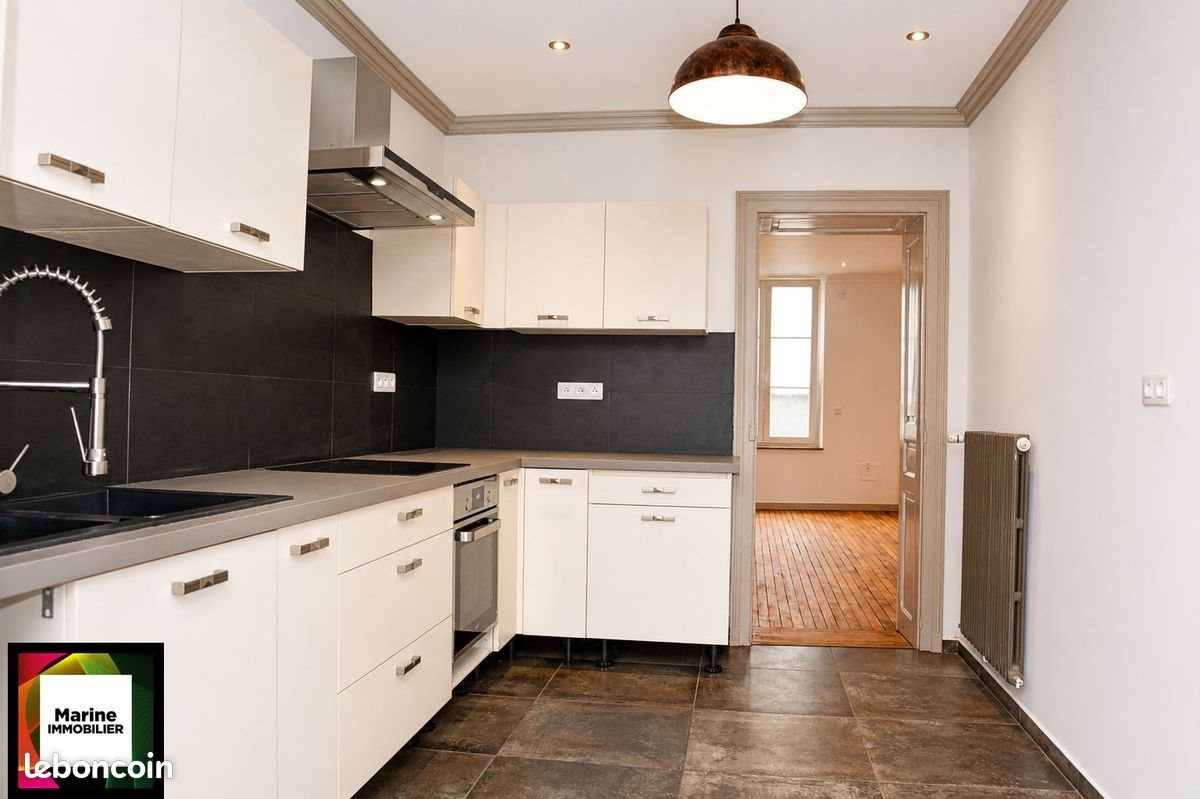 Appartement à louer, 98m², Longwy