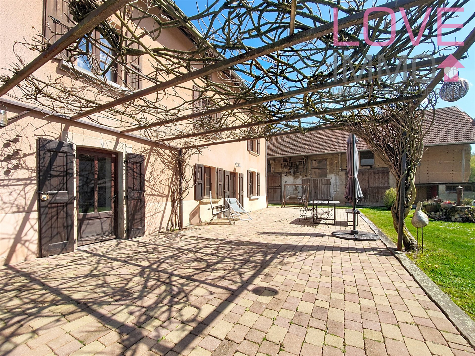 Maison à vendre, 422m², Les Abrets en Dauphiné
