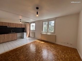 Appartement à louer, 34m², Lyon 8ème