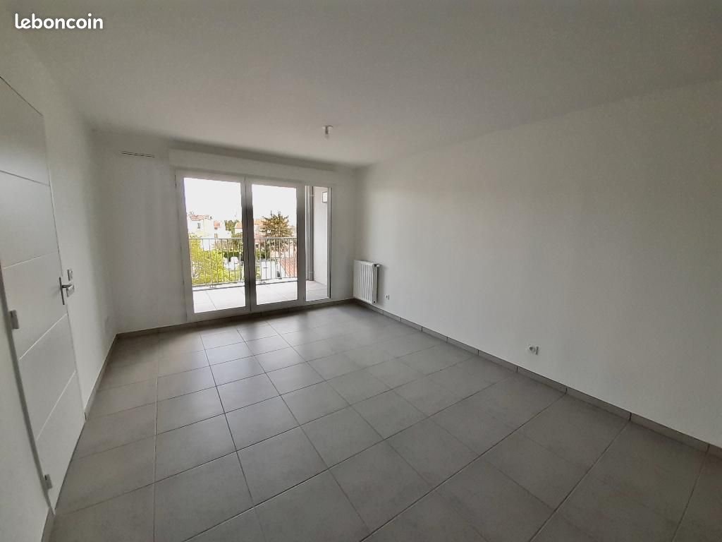 Appartement à louer, 60m², Pierre-Bénite