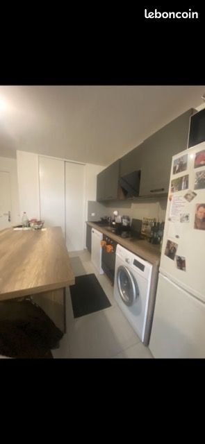 Appartement à louer, 60m², Pierre-Bénite