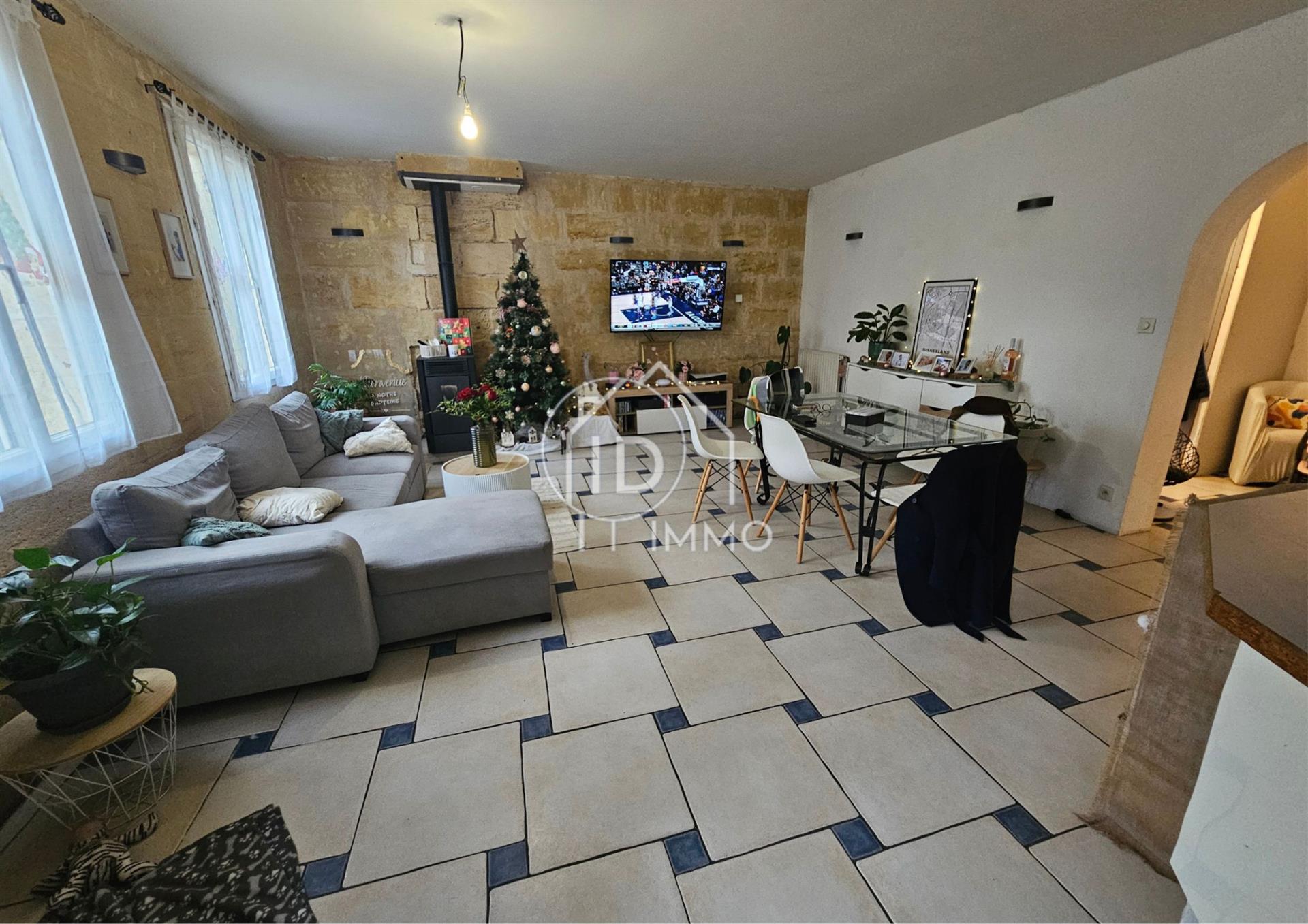 Maison à vendre, 130m², Saint-Médard-de-Guizières