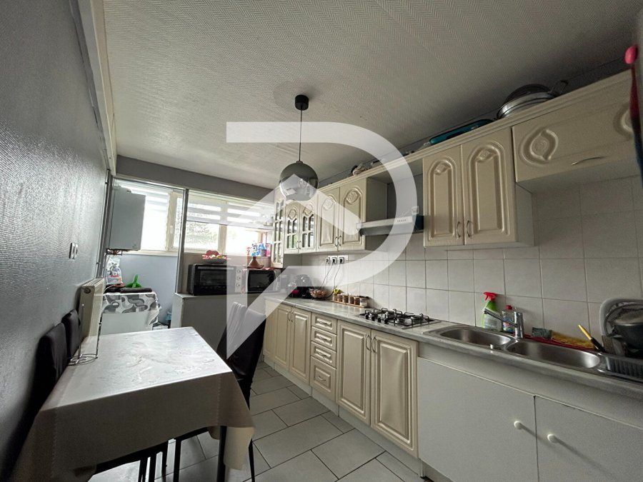 Appartement à vendre, 73m², Mont-Saint-Martin