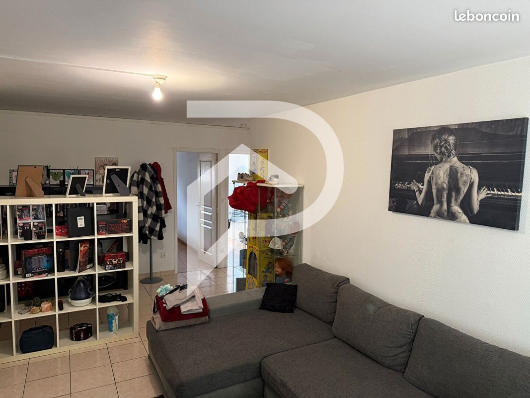 Appartement à vendre, 75m², Mont-Saint-Martin