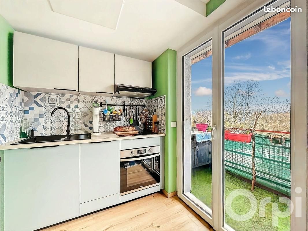 Appartement à vendre, 60m², Viuz-en-Sallaz