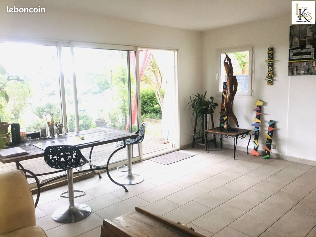 Maison à vendre, 120m², Saint-Dézéry