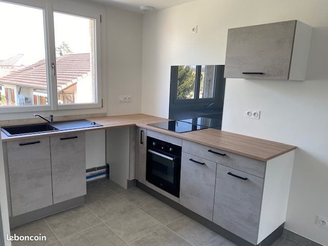 Appartement à louer, 55m², Sermérieu