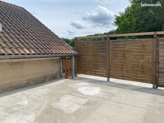 Appartement à louer, 102m², Roche