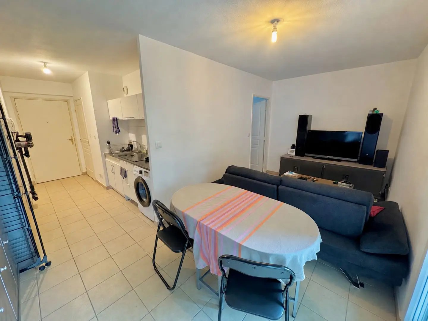 Appartement à louer, 35m², Vaulx-Milieu