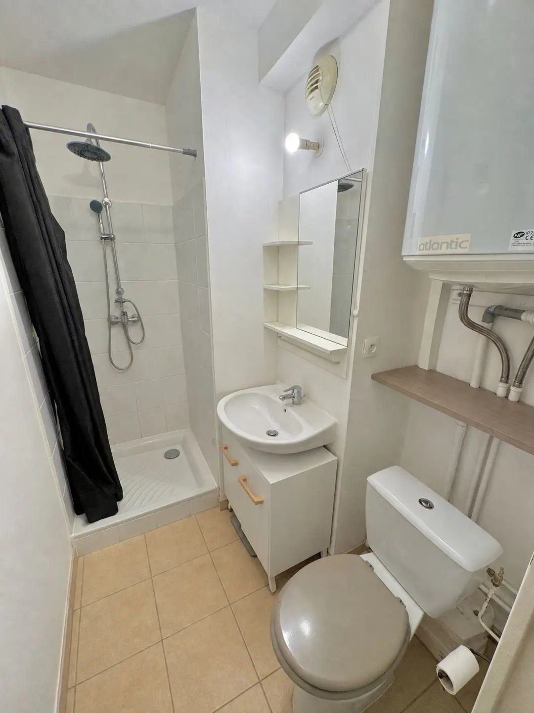 Appartement à louer, 35m², Vaulx-Milieu