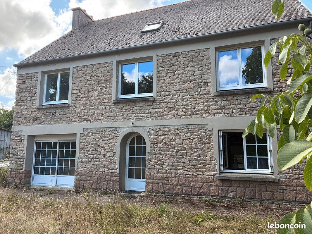 Maison à vendre, 157m², Saint-Thégonnec