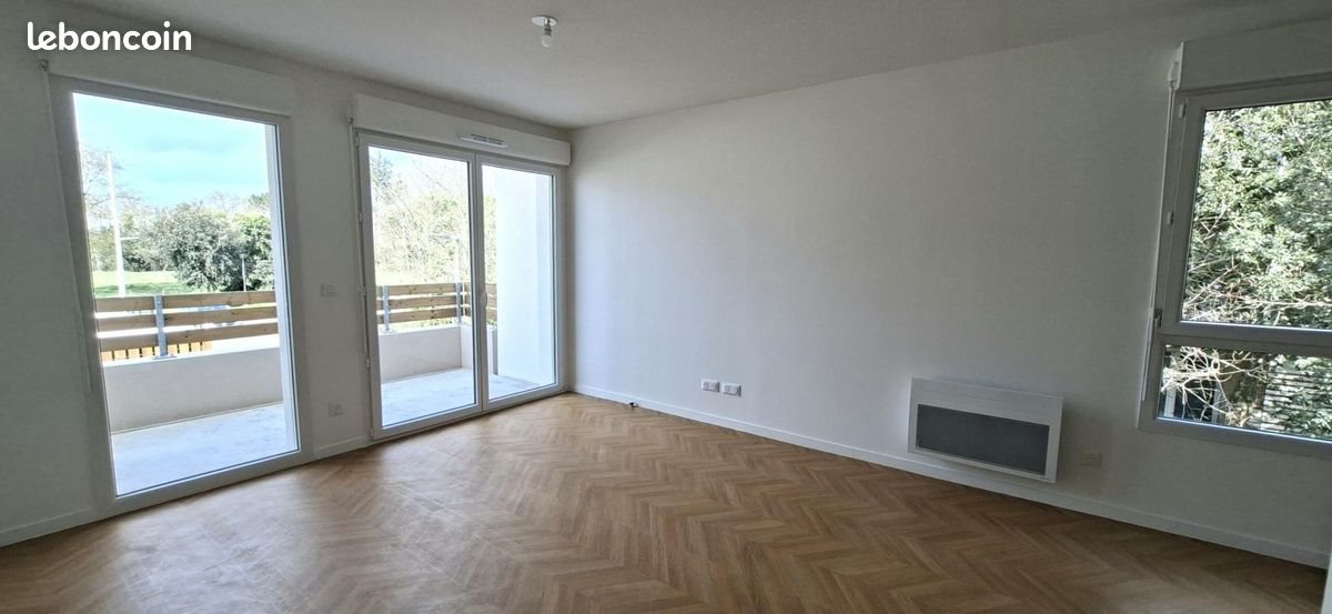 Appartement à louer, 47m², Ambarès-et-Lagrave