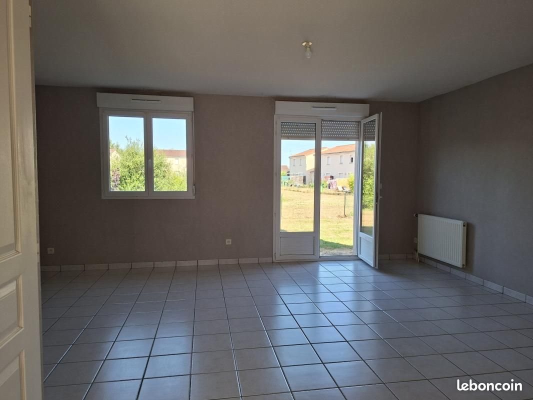 Maison à vendre, 92m², Saint-Priest-Taurion