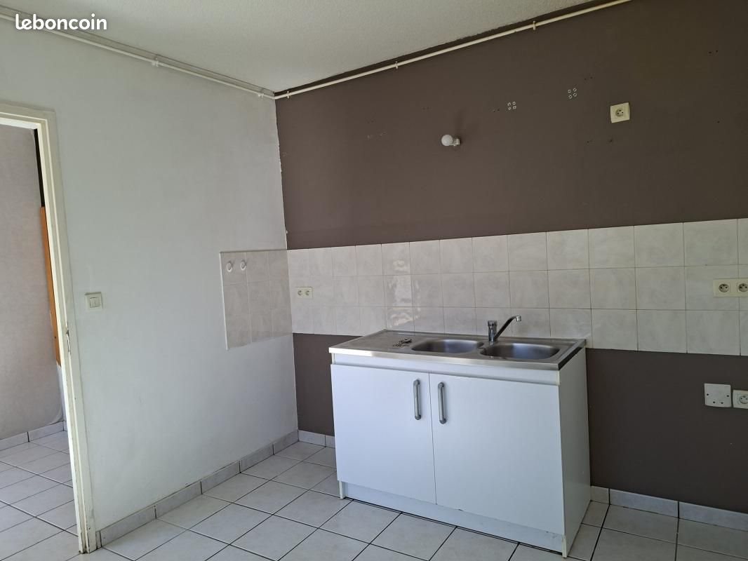 Maison à vendre, 92m², Saint-Priest-Taurion