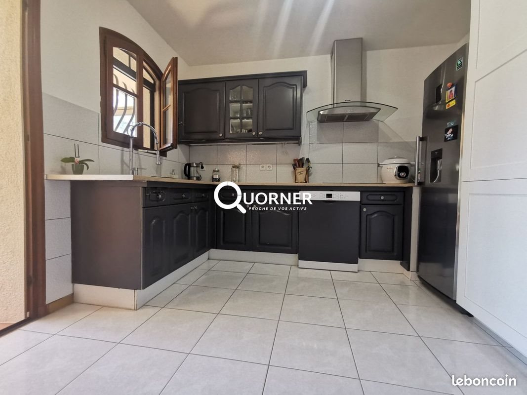 Maison à vendre, 185m², Fréjus