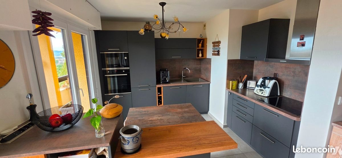 Appartement à vendre, 75m², Pontarlier