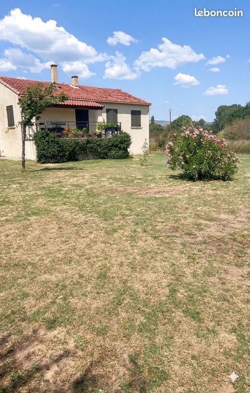 Maison à louer, 71m², Trets