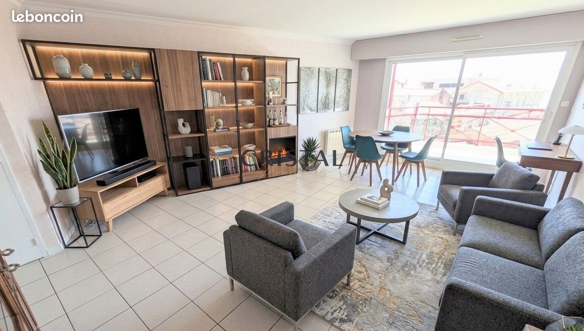 Appartement à vendre, 81m², Royan