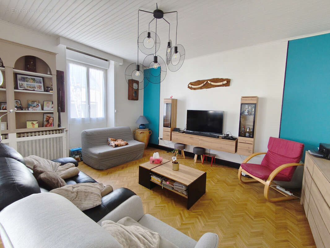 Maison à vendre, 135m², Brette-les-Pins