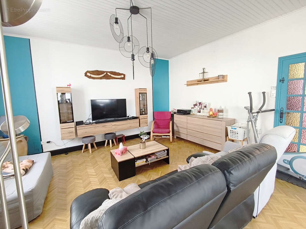 Maison à vendre, 135m², Brette-les-Pins