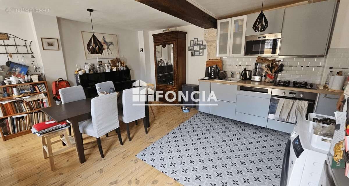 Appartement à vendre, 77m², Saint-Germain-en-Laye