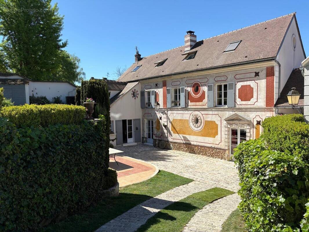 Maison à vendre, 260m², Lamorlaye