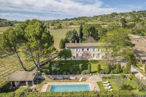 Maison à vendre, 380m², Avignon