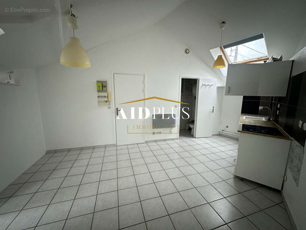 Appartement à vendre, 27m², Taverny