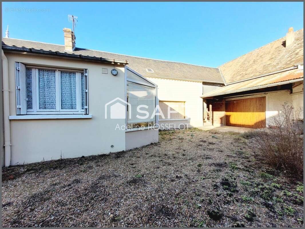 Maison à vendre, 134m², Bueil