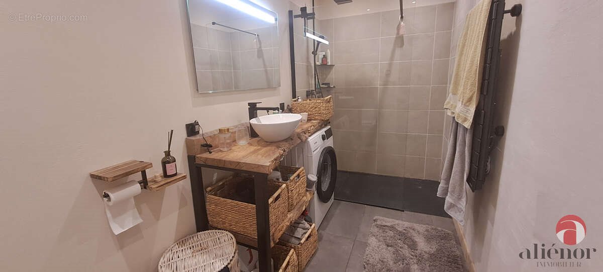 Appartement à vendre, 57m², Taninges (Praz de Lys - Sommand)