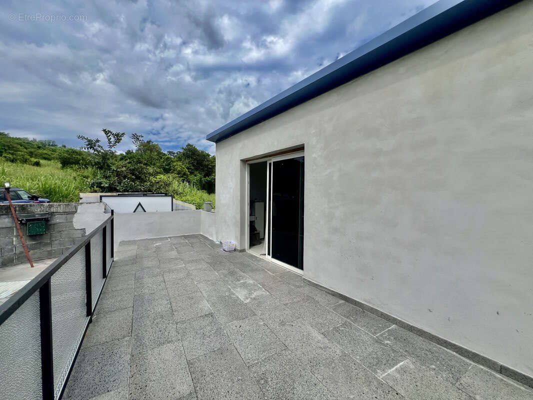 Maison à vendre, 221m², Le Tampon