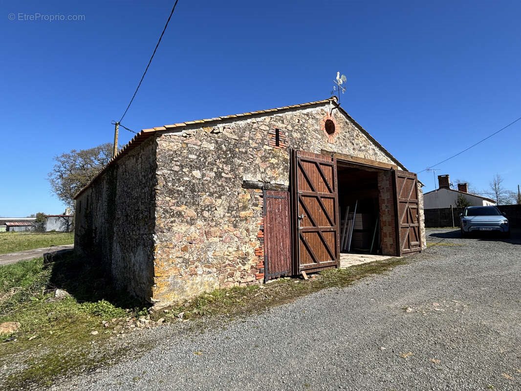 Maison à vendre, 141m², Vairé