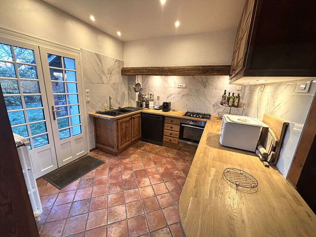 Maison à vendre, 225m², Sainte-Geneviève