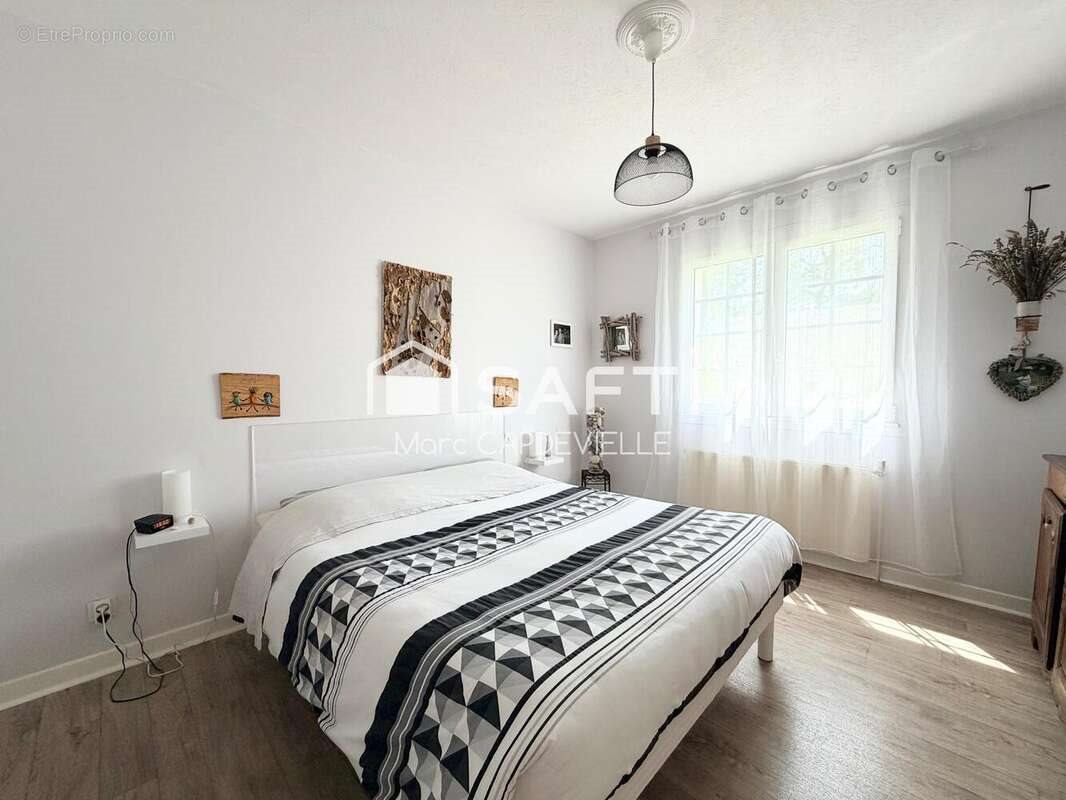 Maison à vendre, 130m², Anzex