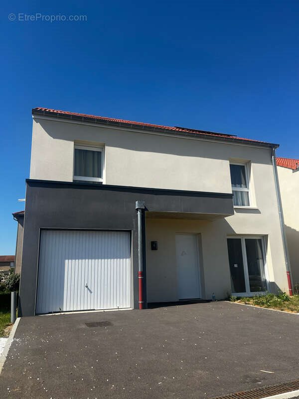 Maison à vendre, 102m², Maizières-lès-Metz