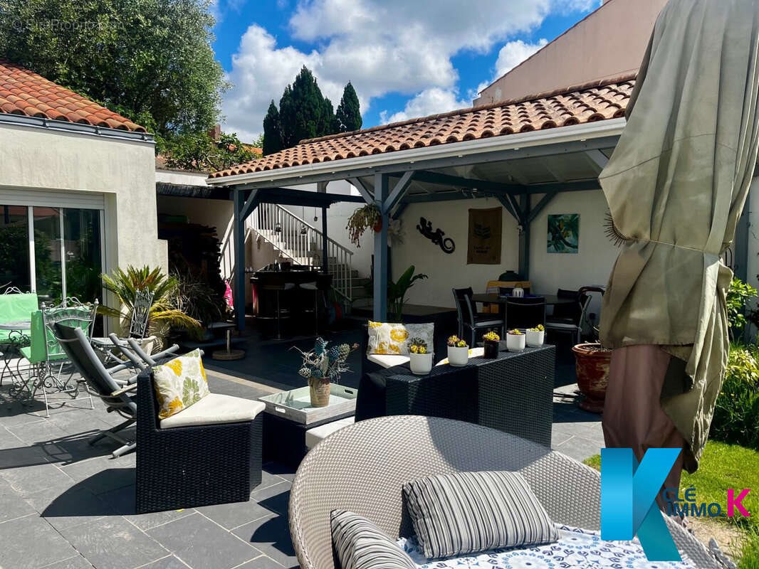 Maison à vendre, 163m², Poiroux