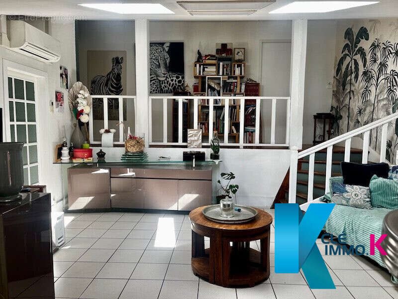 Maison à vendre, 163m², Poiroux
