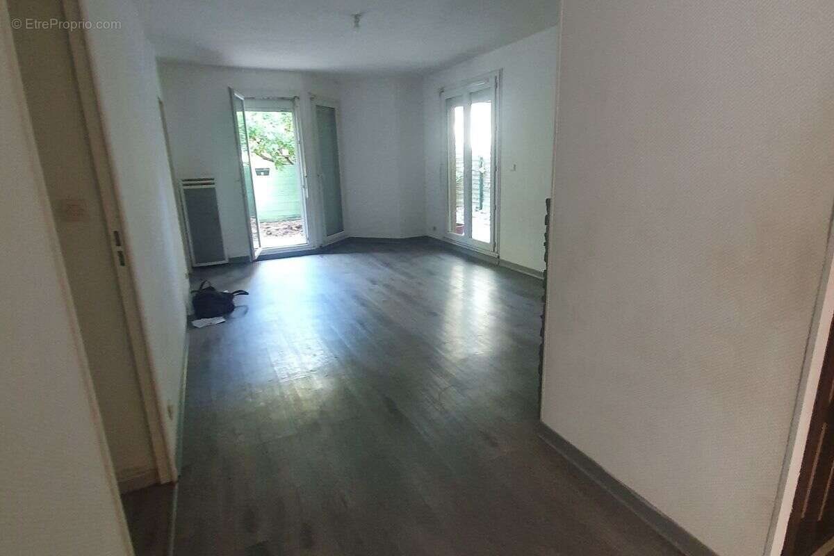 Appartement à vendre, 101m², Aubagne