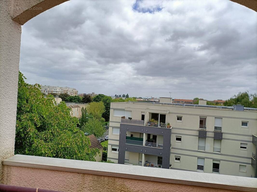 Appartement à vendre, 84m², Cergy