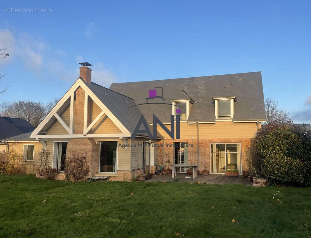 Maison à vendre, 151m², Dieppe