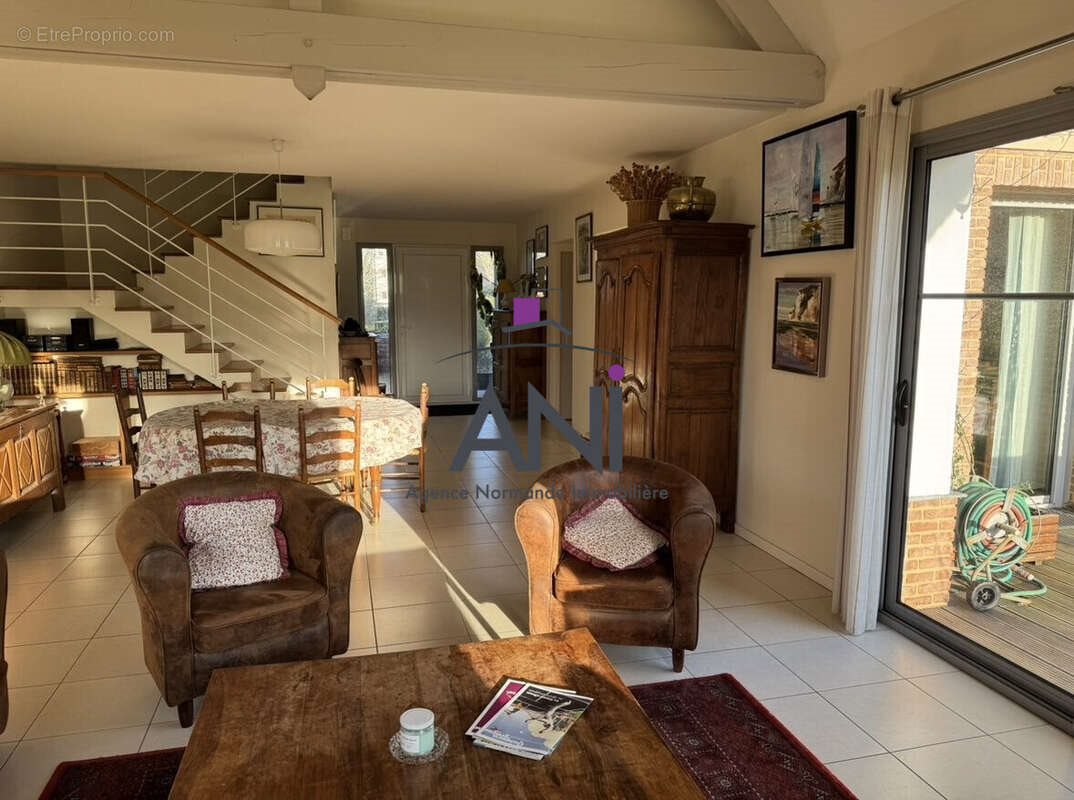 Maison à vendre, 151m², Dieppe