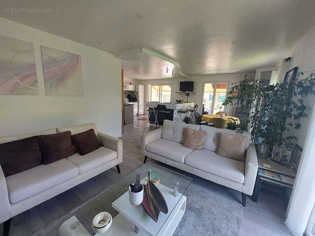 Maison à vendre, 78m², Saint-Domineuc
